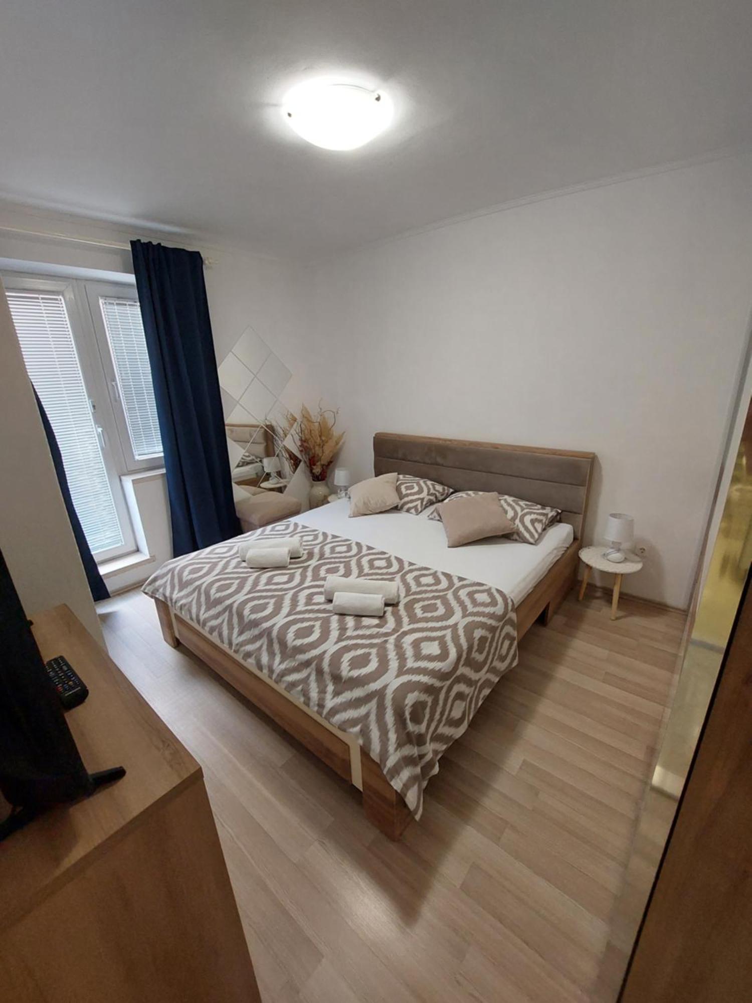 Apartment Cupic *